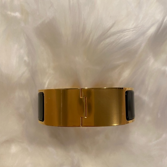 ⭐️ SOLD ⭐️ NWT Authentic Hermès Clic Clac Bracelet - Picture 8 of 13